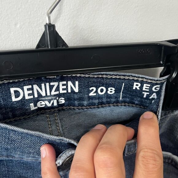 Denizen Levi’s 208 Regular Taper Fit Jeans 33 x32 - Picture 3 of 7